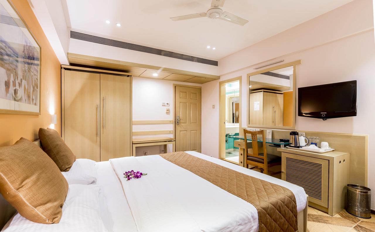 The Royal Orchid Hotel, Chembur Мумбаї Екстер'єр фото